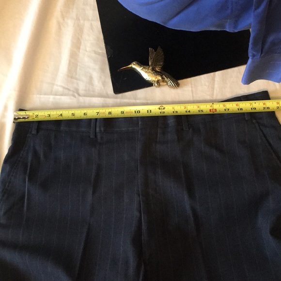 Christopher Hart Suit - Picture 5 of 8